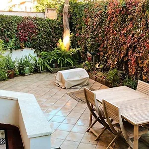 -the Vatican Relais- San Pietro District And Free Parking Appartamento Roma