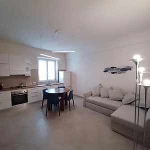 Casa Holidays Appartamento Lerici