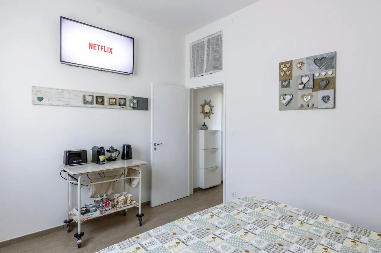Apartment Sissi'S Home Due Passi Dal Mare, Free Wifi Punta Marina
